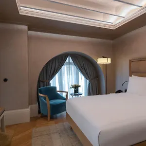 فندق 10 كاراكوي, اسطنبول